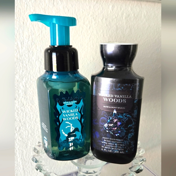 Wicked Vanilla Woods • 2 Piece - Picture 8 of 12